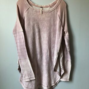 Women’s Long Sleeve Sweater